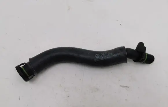 Skoda Octavia Mk4 Engine coolant pipe/hose 05C103474C