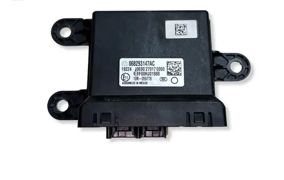 Dodge Charger Gateway control module 068293147AC 10R059778