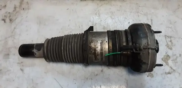 Audi A8 S8 D4 4H Front air suspension shock absorber 4H0616039J