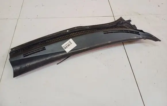 Wiper trim