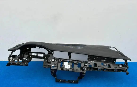 Audi Q8 Dashboard 4M8857033