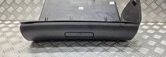 Skoda Octavia Mk1 (1U) Glove box set 1U1857097B 1U1857103B