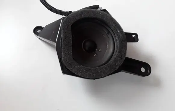 Lexus SC 430 Rear door speaker 861600W440
