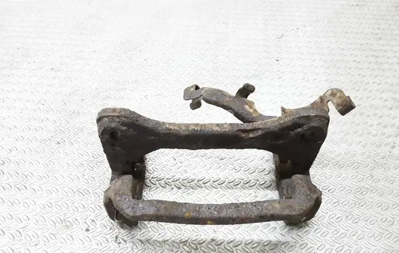 Lexus LS 400 Brake caliper pad carrier rear 