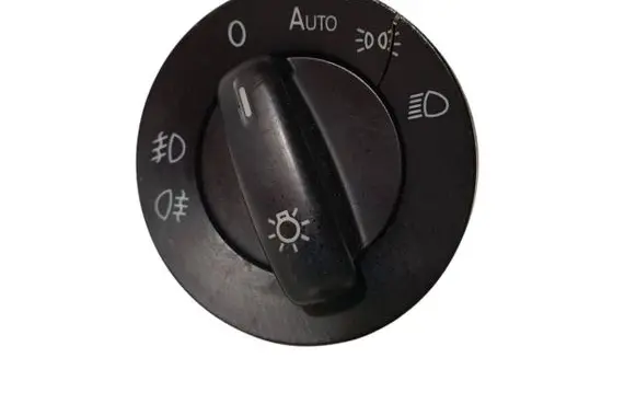 Volkswagen Golf V Light switch 1K0941431AS