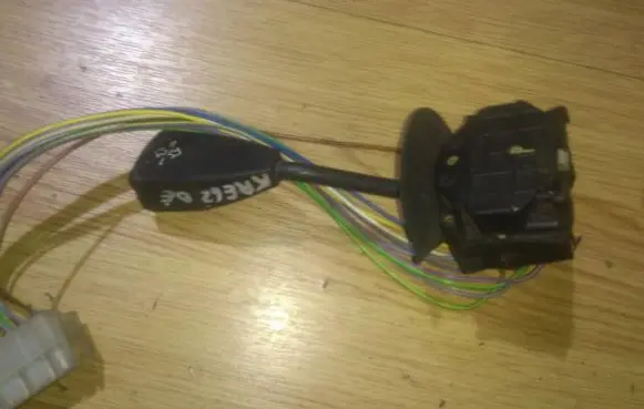 BMW 5 E34 Indicator stalk 011003
