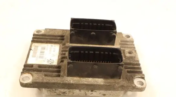 Fiat Linea Engine control unit/module ECU 51804530