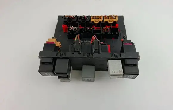 Volkswagen PASSAT B6 Comfort/convenience module 3C0937049AE