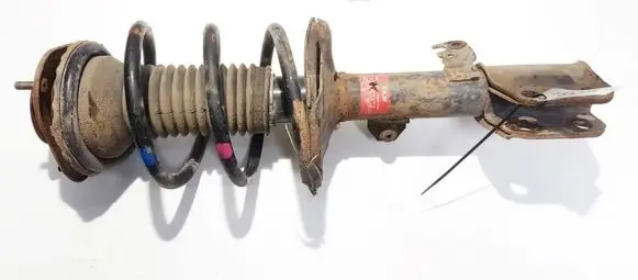 Toyota Avensis T250 Front shock absorber/damper 334815