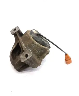 Audi A5 8T 8F Engine mount bracket 8K0199381