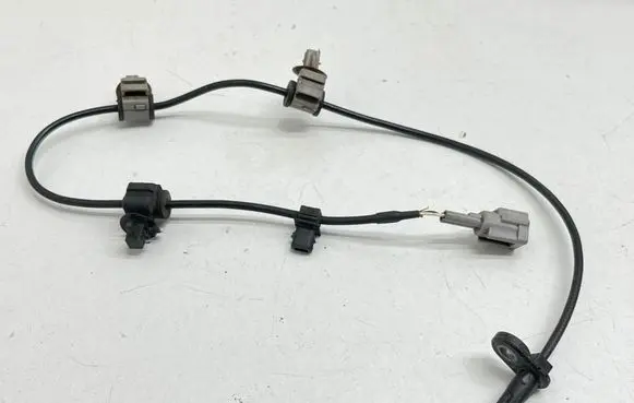 Subaru Forester SK ABS rear brake sensor 27540FL101 50843159A