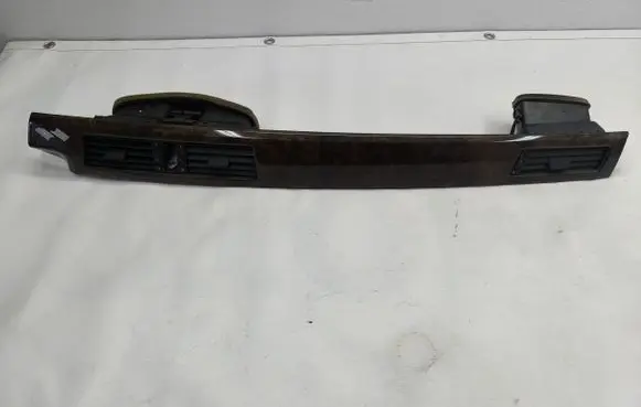 Dashboard side air vent grill/cover trim