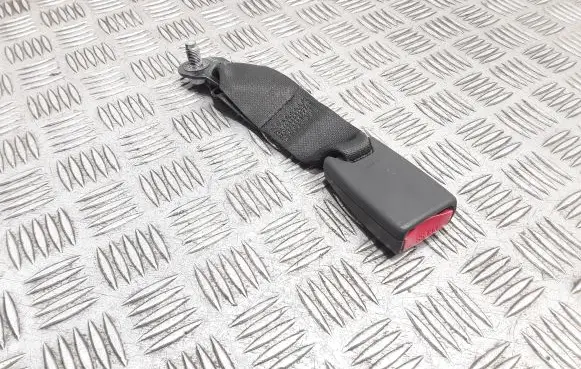 Nissan Tiida C11 Middle seatbelt buckle (rear) 