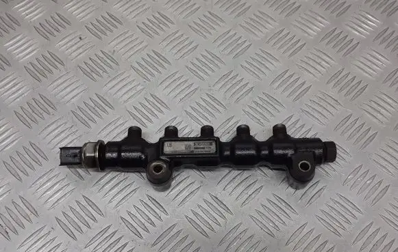Citroen Xsara Picasso Fuel main line pipe 9654592680