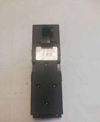 Volkswagen Golf IV Electric window control switch 1J4959857D