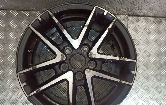 Toyota Auris 150 R16 alloy rim 