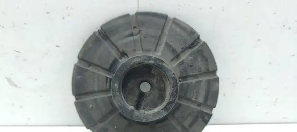 Mercedes-Benz Vito Viano W447 Rear coil spring rubber mount A4473240584