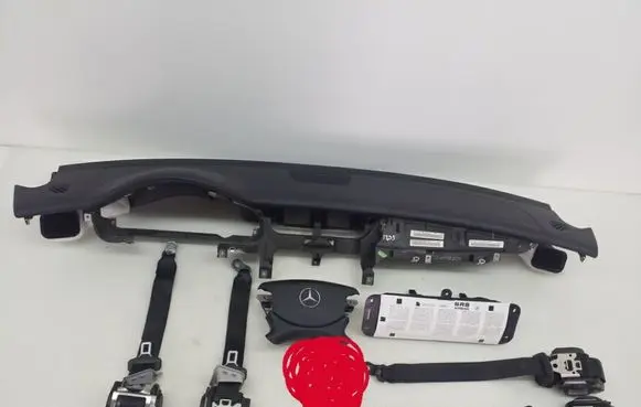 Mercedes-Benz CLS C219 Airbag set with panel 
