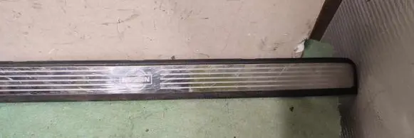 Nissan Primera Front sill trim cover 769B09F000