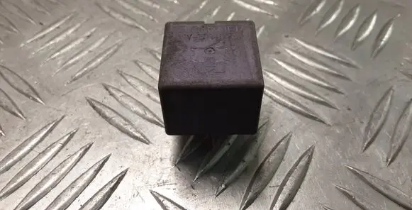 Renault Laguna II Other relay 03525