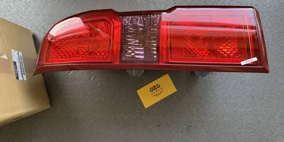Nissan Patrol Y61 Rear/tail lights 26550VD225 26554VD200 26554VD80B