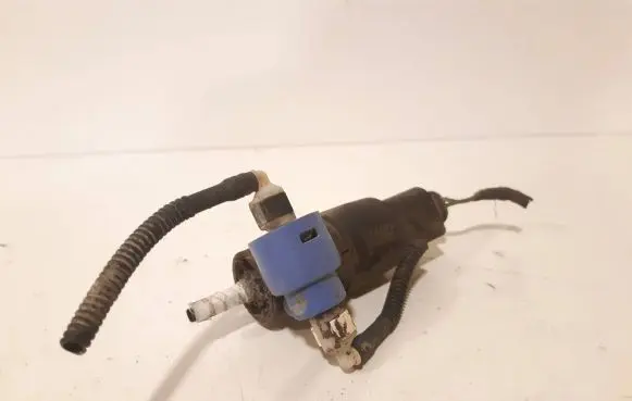 Volkswagen Caddy Windscreen/windshield washer pump 26259