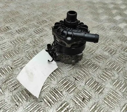Volvo XC60 Electric auxiliary coolant/water pump 31338384