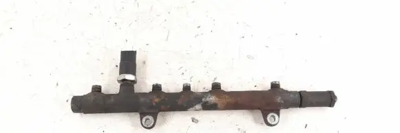 Renault Trafic II (X83) Fuel main line pipe 7700114017 0445214024