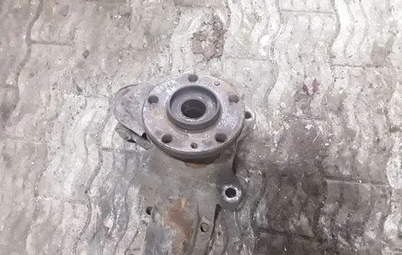 Peugeot Boxer Front wheel hub NOCODE