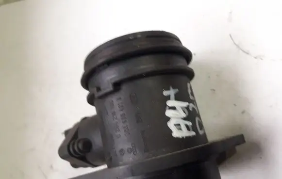 Audi A4 S4 B5 8D Mass air flow meter 0280218100