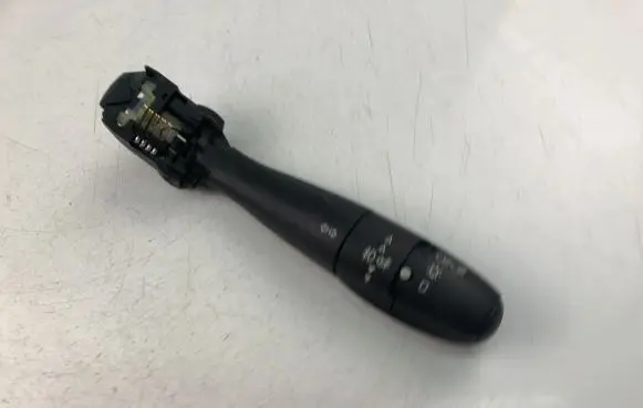 Peugeot 207 Indicator stalk 22116A2