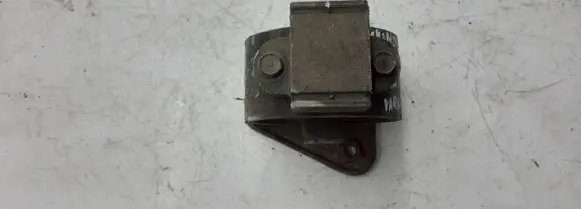 Hyundai Santa Fe Engine mount bracket