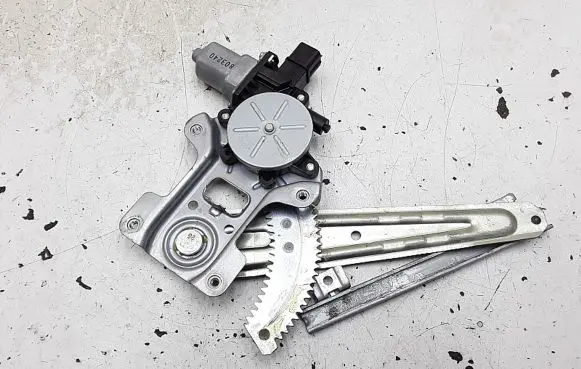 Peugeot 4007 Rear door window regulator with motor 5713a085