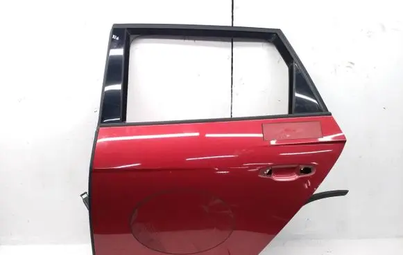 Seat Leon (5F) Rear door