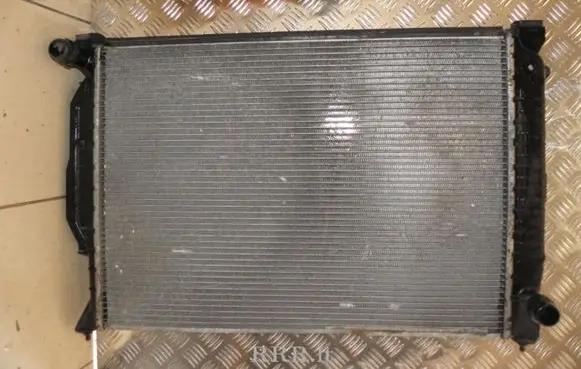 Audi A6 S6 C5 4B Coolant radiator 4B0121251