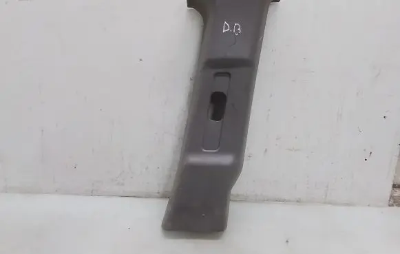 (B) pillar trim (top)