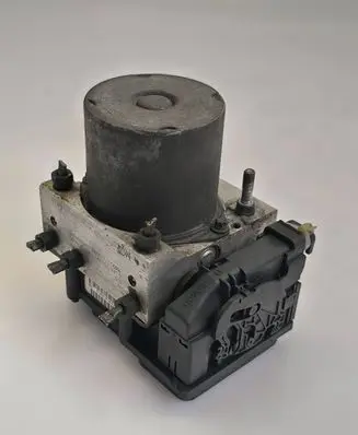 Isuzu D-Max ABS Pump 0265231047 8973879860 5548L6200510