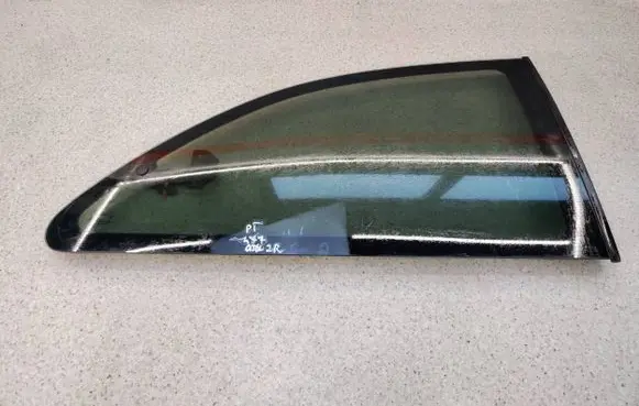MG ZR Rear side window
