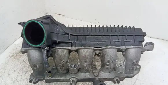 Volvo S60 Intake manifold 31293294 31338645 31293932
