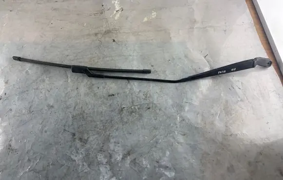 Volkswagen Polo IV 9N3 Windshield/front glass wiper blade 6Q1955410C