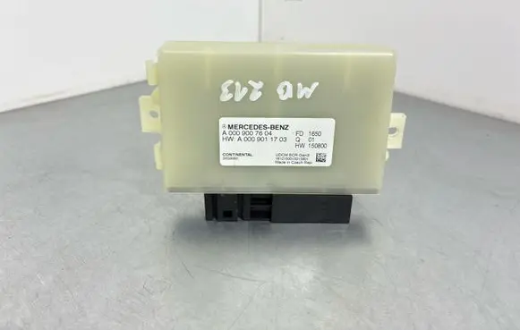 Mercedes-Benz E W213 Reducing agents exhaust control unit A0009007604