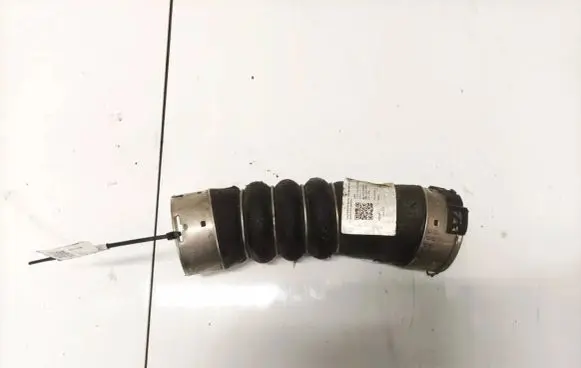 BMW 7 F01 F02 F03 F04 Intercooler hose/pipe
