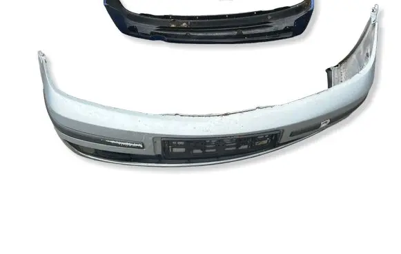 Renault Laguna II Front bumper 