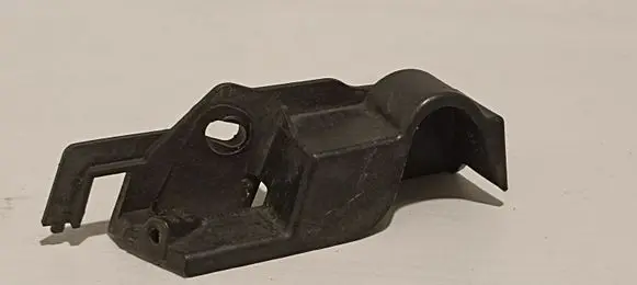 Audi A4 S4 B8 8K Front bumper mounting bracket 8K0807283H