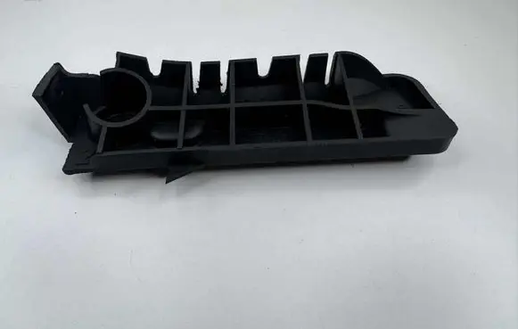 Audi A4 S4 B6 8E 8H Front bumper mounting bracket 8E0807284