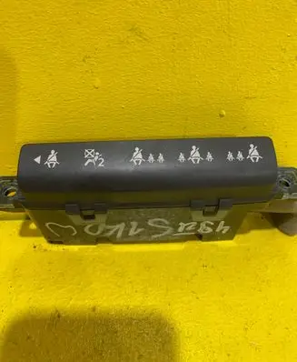 Nissan Qashqai Seat belt trim 