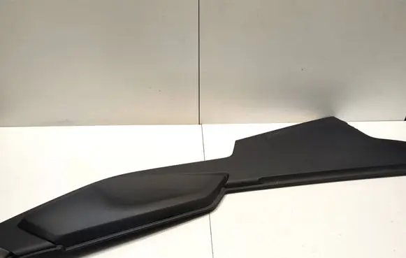 Other center console (tunnel) element