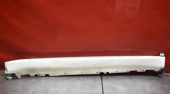BMW X5 E70 Front sill (body part) 