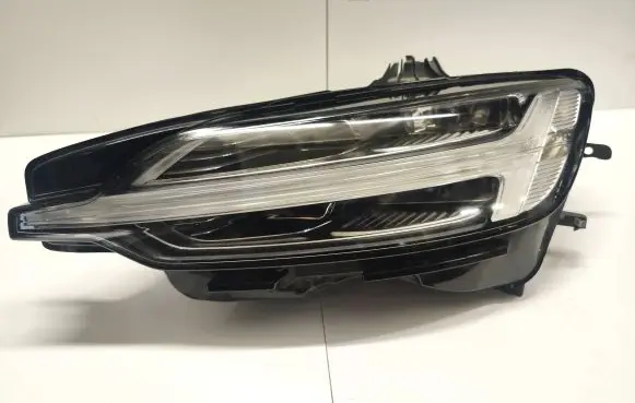 Volvo V60 Headlight/headlamp 32314148
