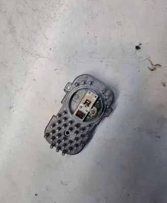 BMW 3 E92 E93 LED ballast control module 1305715084